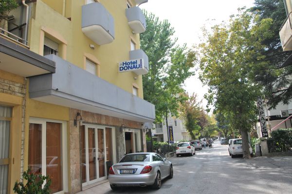 Donau Hotell Rimini Eksteriør bilde